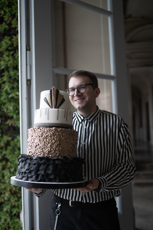 Filippo: Cake Decorator of the month